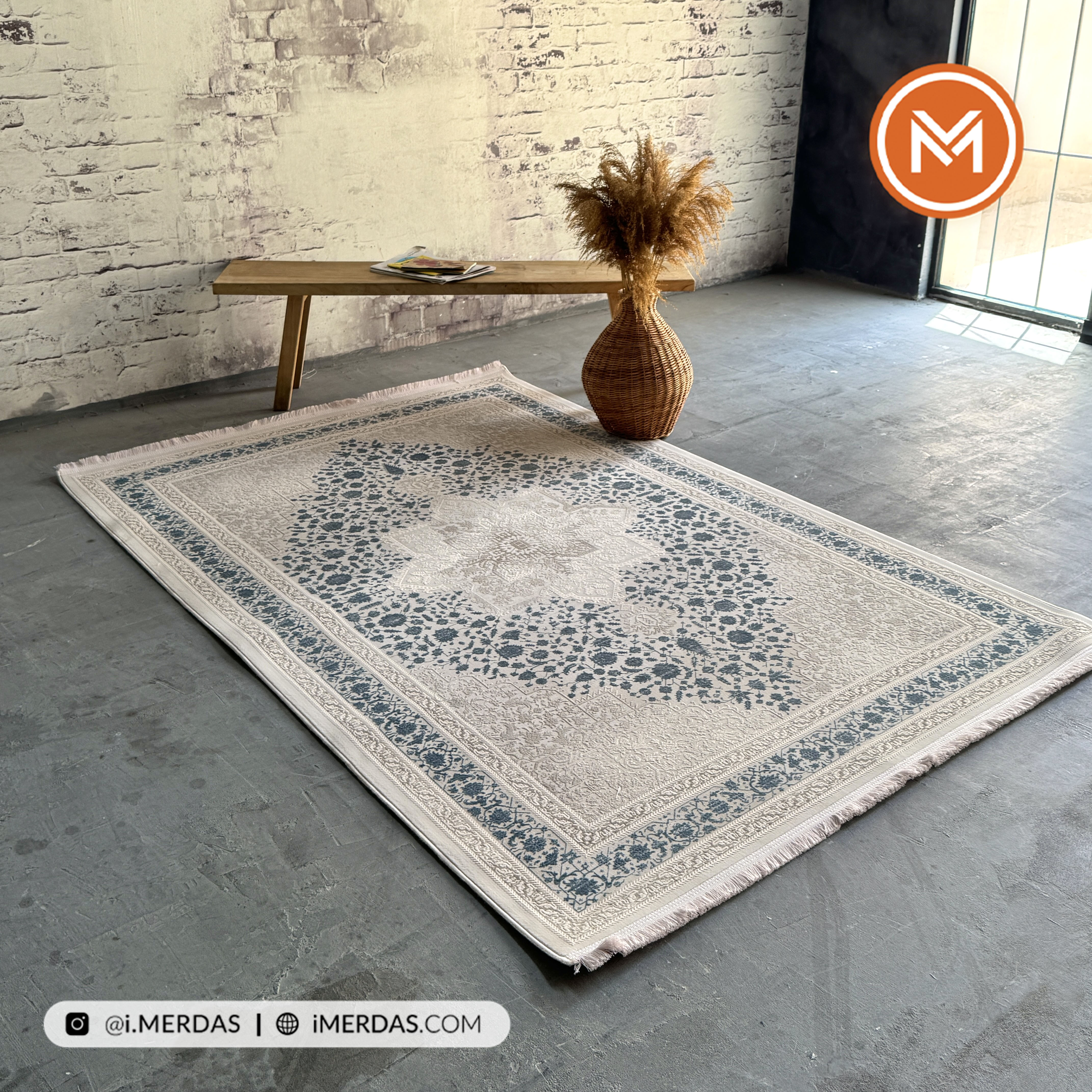 فرش وینتیج کد 10AV0200 زمینه آبی